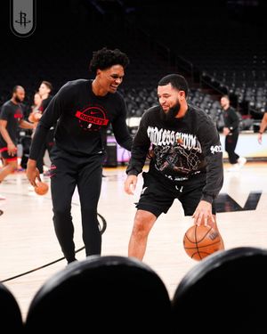 Image post by @HoustonRockets on Twitter/X