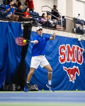 Image post by @smumtennis on Instagram