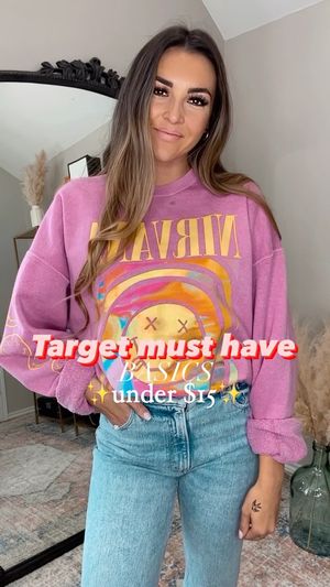 Video post by @sabrinanoellee on Instagram