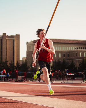 Image post by @photosbyadele_ on Instagram