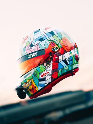 Image post by @rinusveekay on Instagram