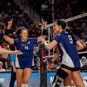 Image post by @sfa_volleyball on Instagram