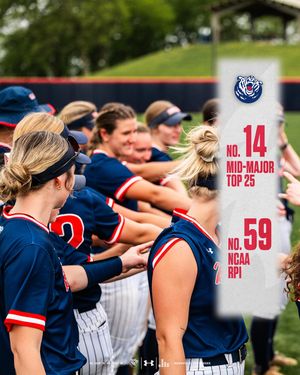 Image post by @belmontsoftball on Instagram