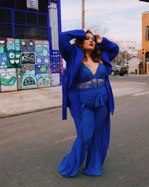 Image post by @loralyee on Instagram