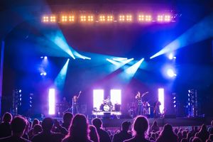 Image post by @fitzandthetantrums on Instagram