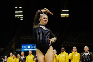 Image post by @IowaGymnastics on Twitter