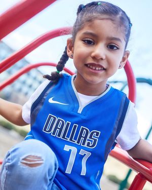 Image post by @dallasmavsshop on Instagram