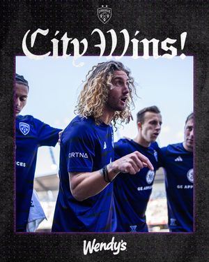 Image post by @loucityfc on Twitter