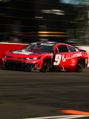 Image post by @hendrickmotorsports on Facebook