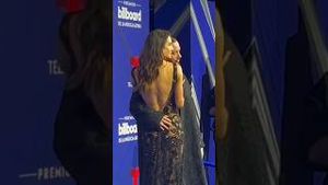 Video post by @telemundo on YouTube