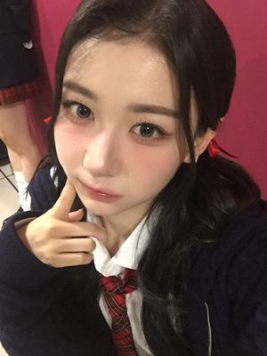 Image post by @triplescosmos on Instagram