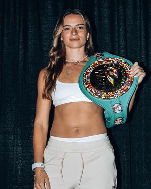 Image post by @everlast on Instagram