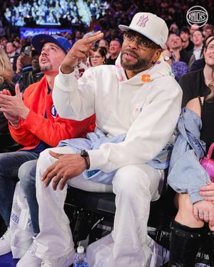 Image post by @nyknicks on Twitter