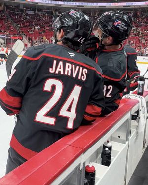 Video post by @Canes on Twitter