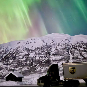 Image post by @ups on Instagram