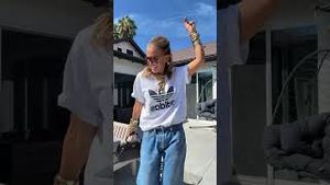 Video post by @shop.with.caroline on YouTube