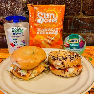 Image post by @bagelstreetdeli on Instagram