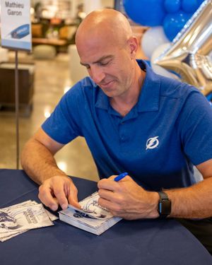 Image post by @boltsalumni on Instagram