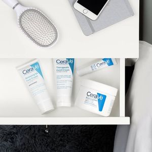 Image post by @ceraveusa on Facebook