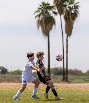 Image post by @Luna Sports Photography on Facebook