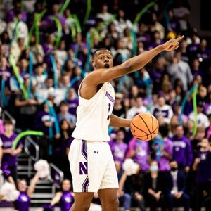 Image post by @NUMensBball on Twitter
