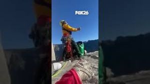 Video post by @kmphfox26 on YouTube