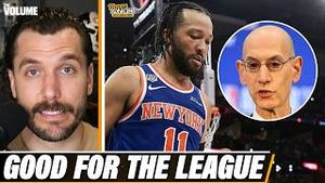 Video post by @hoopstonight on YouTube