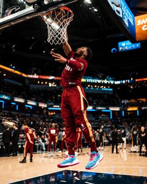 Image post by @cavs on Twitter