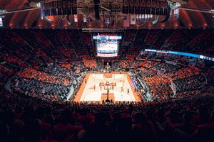 Image post by @IlliniAthletics on Twitter