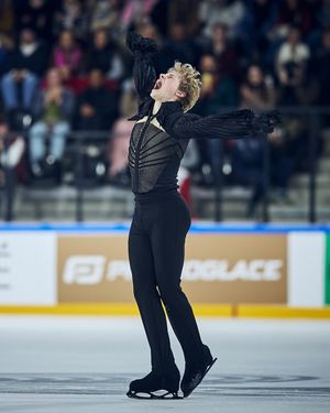 Image post by @isufigureskating on Instagram