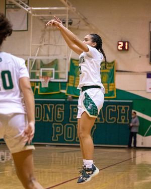 Image post by @lbpolygirlsbasketball on Instagram