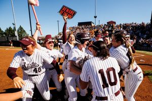 Image post by @d1softball on Instagram