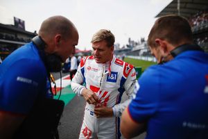 Image post by @mickschumacher on Instagram