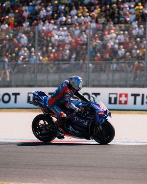 Image post by @pramacracing on Instagram