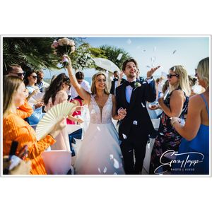 Image post by @gary.tapp.yourweddingmoments on Instagram