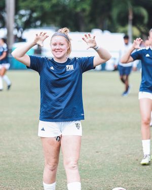 Image post by @fiuwsoc on Instagram