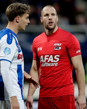 Image post by @azalkmaar on Instagram
