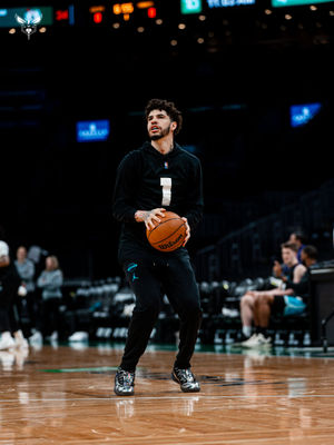 Image post by @hornets on Instagram