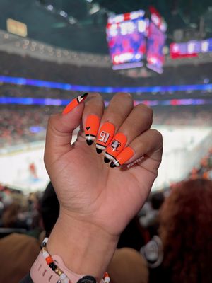 Image post by @nailartbyjen on Instagram