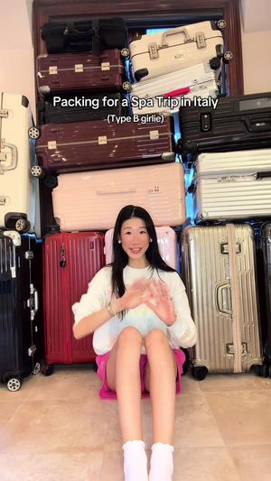 Video post by @beccaxbloom on TikTok