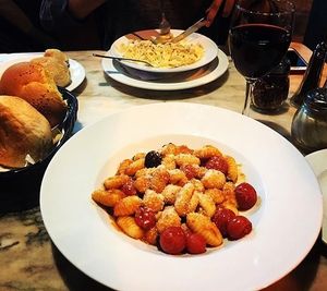 Image post by @cafedip on Instagram