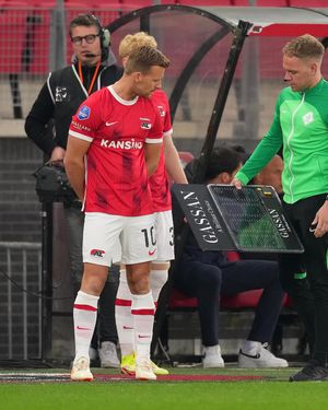 Image post by @azalkmaar on Instagram