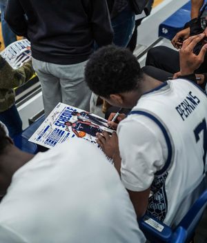 Image post by @peacocksmbb on Instagram