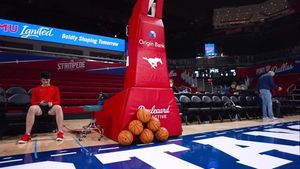 Image post by @smubasketball on Instagram