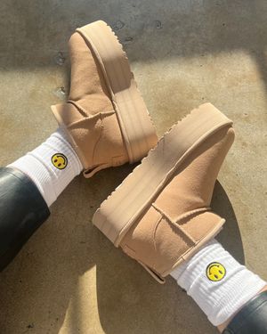 Image post by @ugg on Instagram
