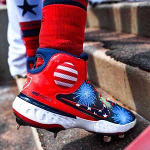 Image post by @stadiumcustomkicks on Instagram