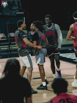 Image post by @astatemb on Instagram