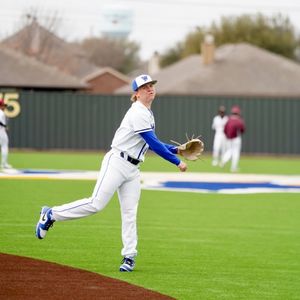 Image post by @kangaroo_baseball on Instagram