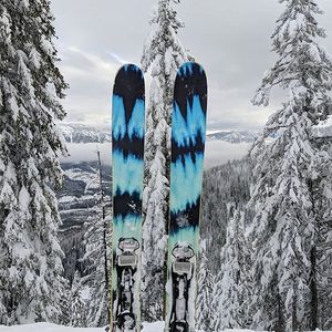Image post by @j_skis on Instagram