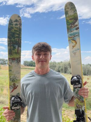 Image post by @j_skis on Instagram